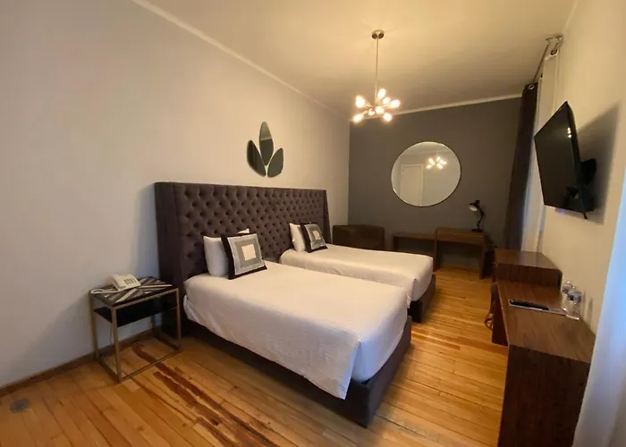Inn Alcazar 2*